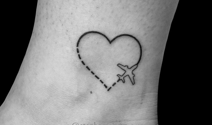 Fine line tattoos by Stephanie at Hart & Huntington Tattoo Co.